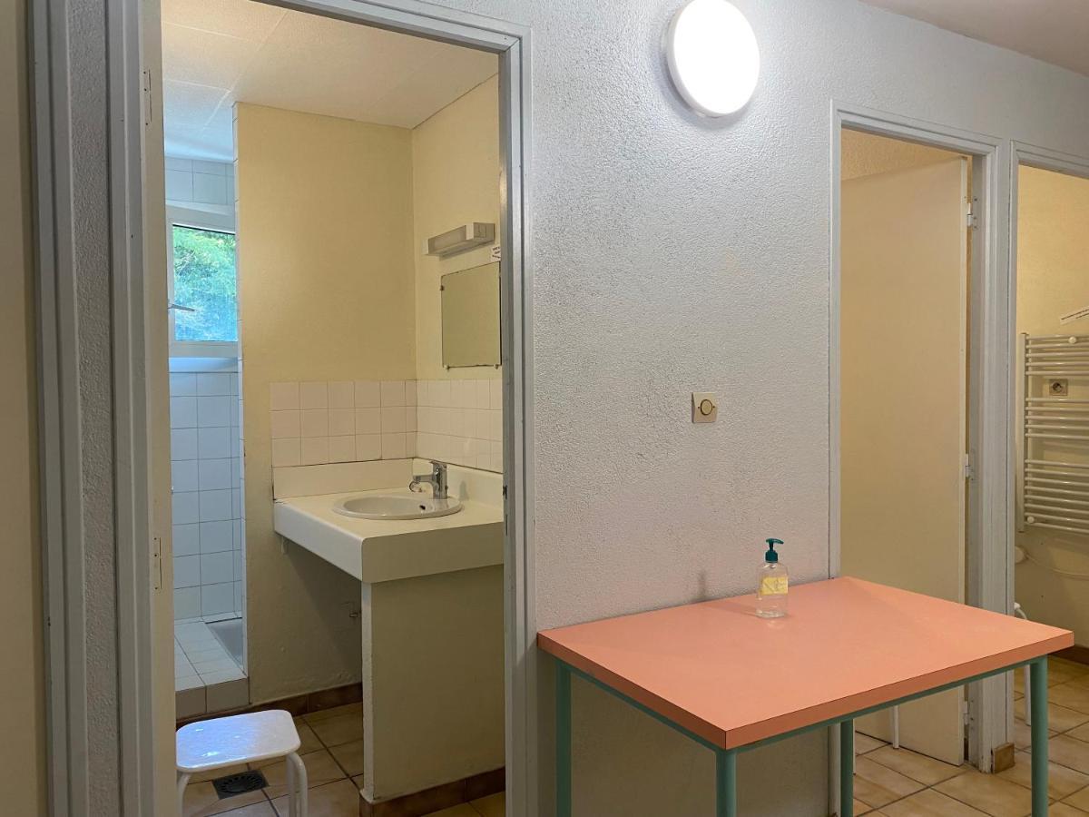 Complexe Des Oustalous Ξενοδοχείο Les Cabannes  Δωμάτιο φωτογραφία
